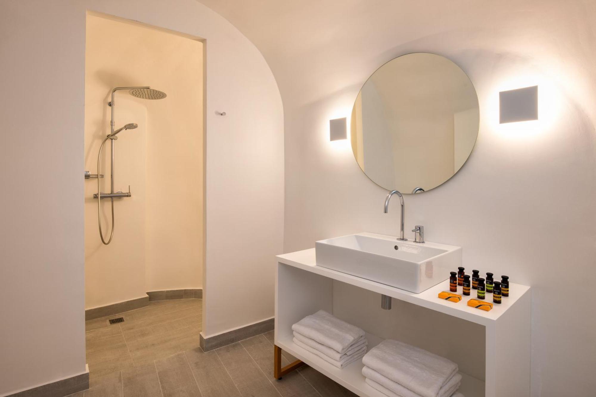 Palm Island Suites Imerovígli Buitenkant foto