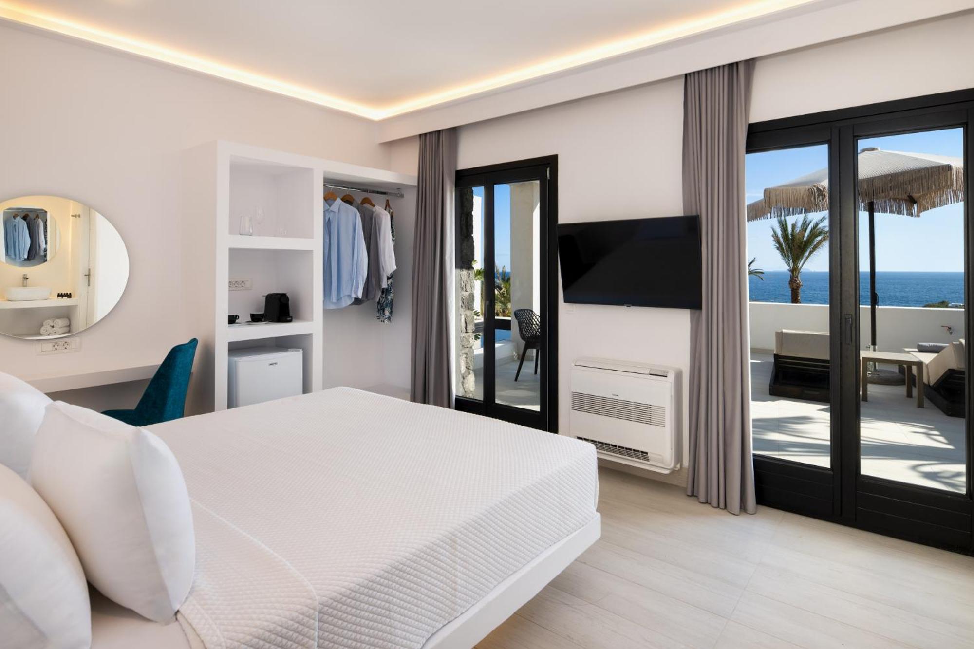 Palm Island Suites Imerovígli Buitenkant foto