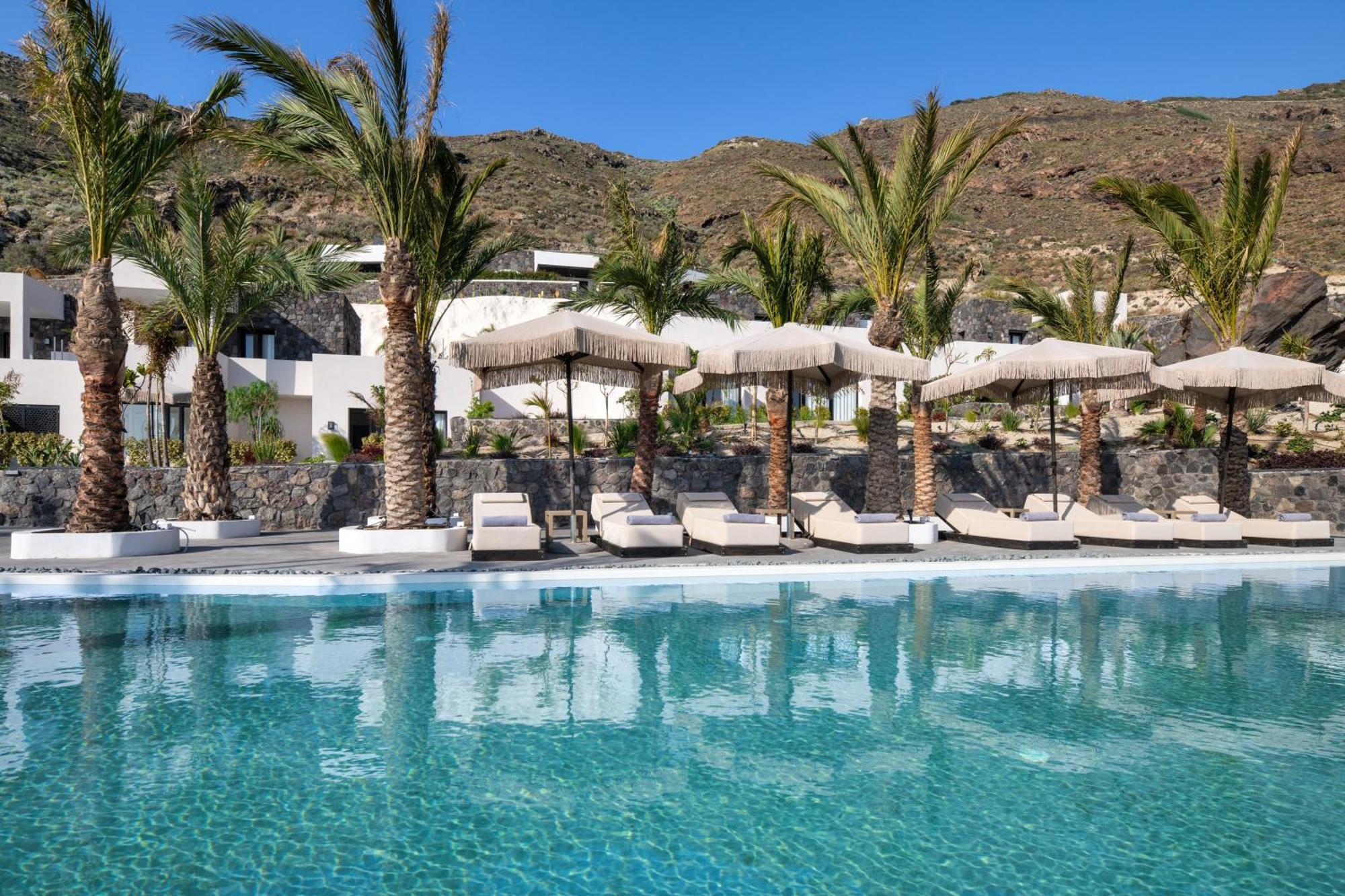 Palm Island Suites Imerovígli Buitenkant foto